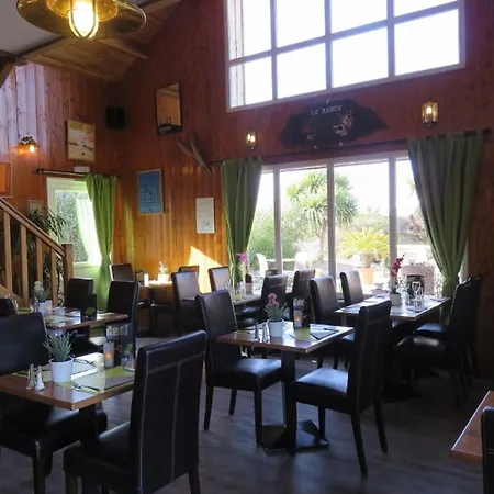 캠프장 Camping Le Ranch 5*